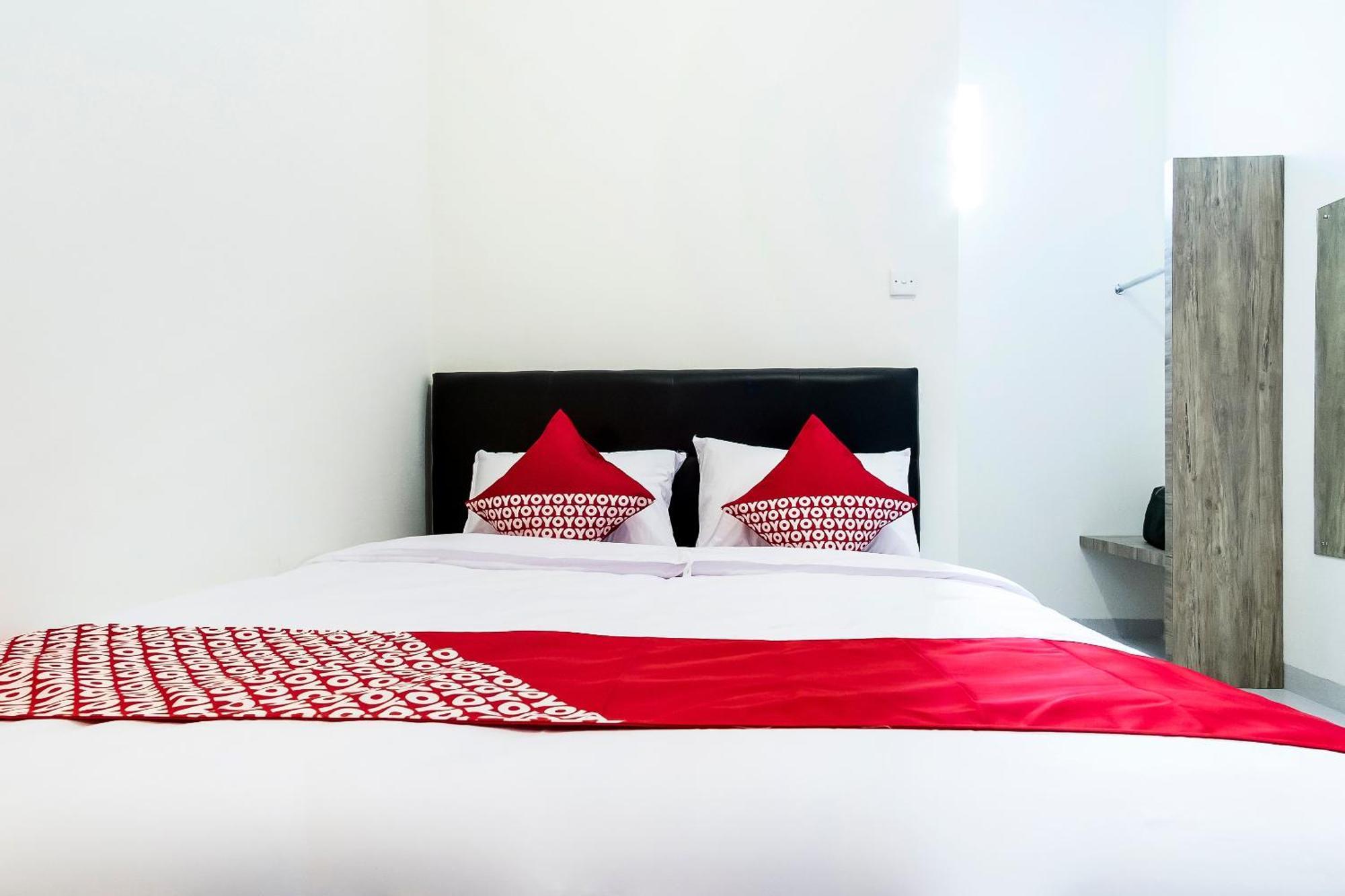 Super Oyo Capital O 873 Kamani Homestay Syariah Medan Ngoại thất bức ảnh